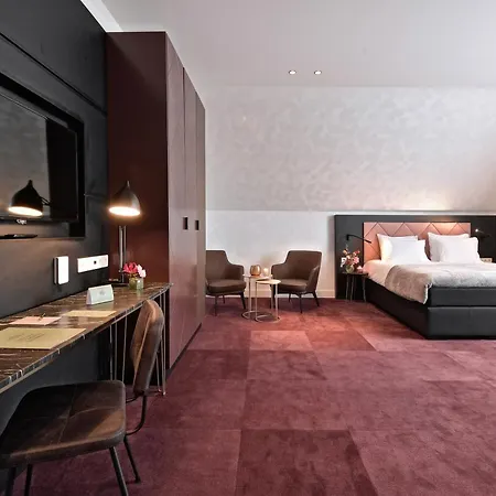 Zaan Amsterdam - 4*