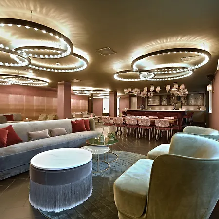 Zaan Amsterdam - 호텔 4*