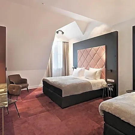 Zaan Amsterdam - 호텔 4*