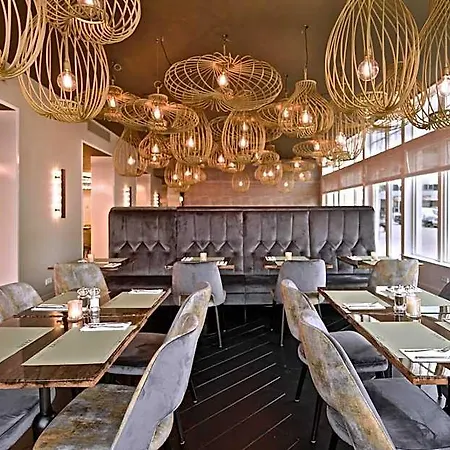 Zaan Amsterdam - 호텔 4*